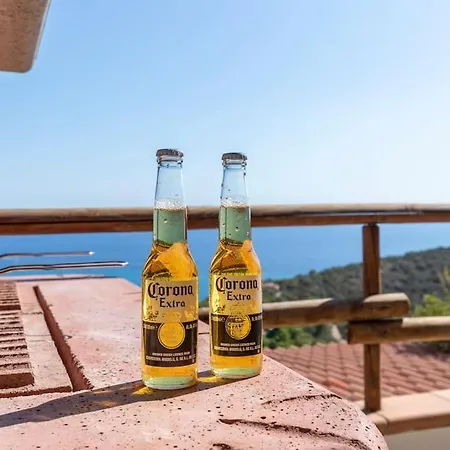 Incantevole Vista Mare, 450mt Kal'e Moru דירה Geremèas