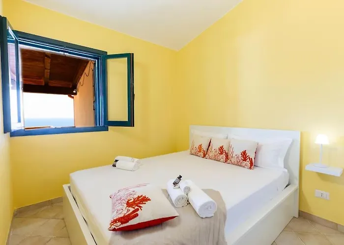Incantevole Vista Mare, 450mt Kal'e Moru Apartment